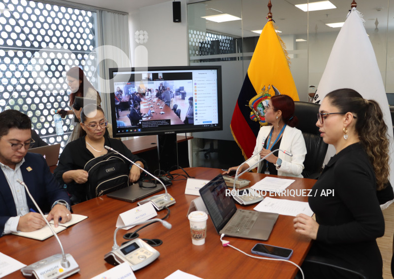 ASAMBLEA-REGIMEN-ECONOMICO-SENESCYT