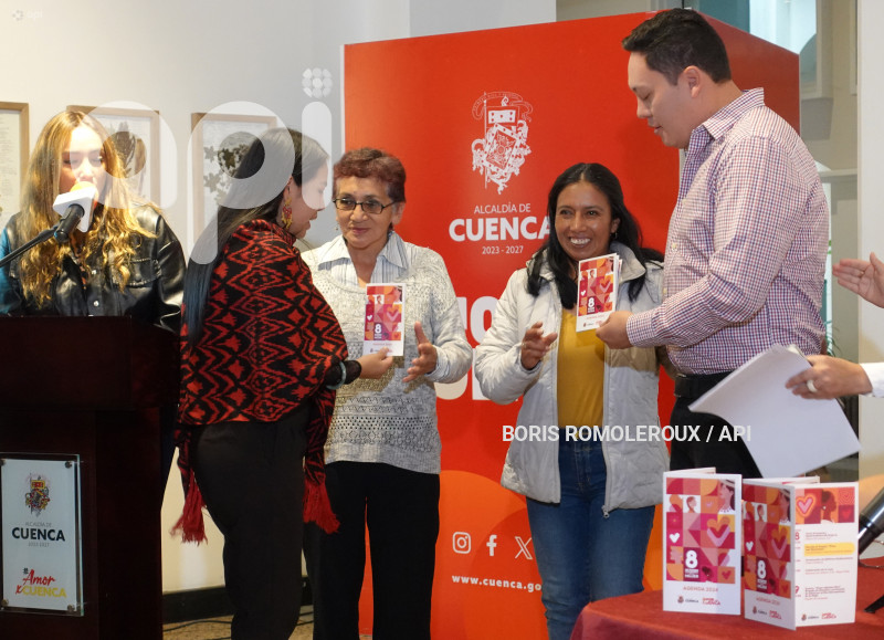 CUENCA-PRESENTACION AGENDA POR EL DIA DE LA MUJER