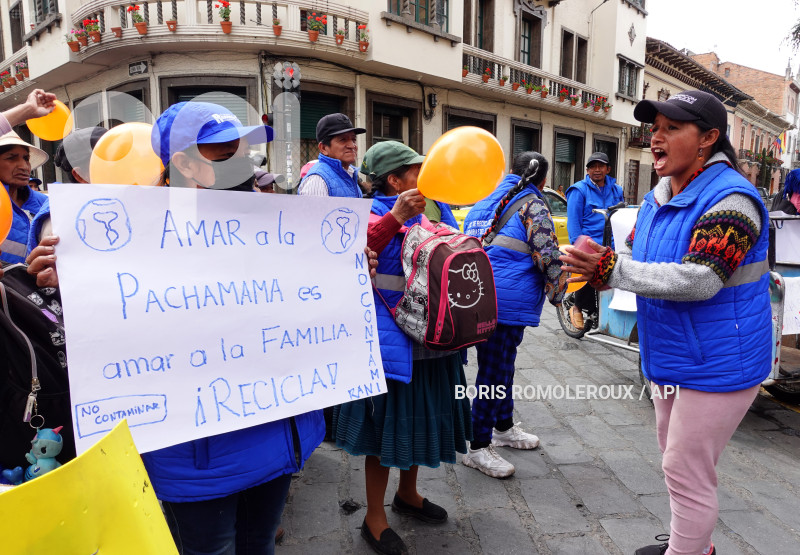 CUENCA-DIA DEL RECICLADOR EN ECUADOR
