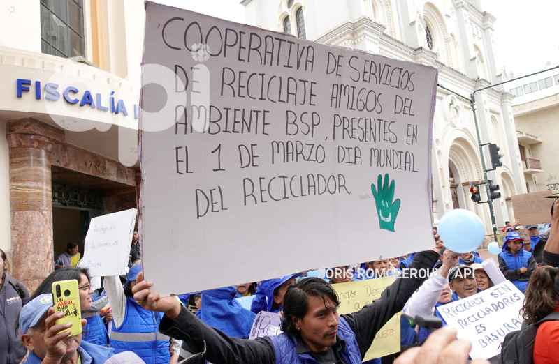 CUENCA-DIA DEL RECICLADOR EN ECUADOR