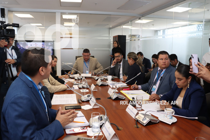 ASAMBLEA-COMISION-BIODIVERSIDAD-MIN-AMBIENTE