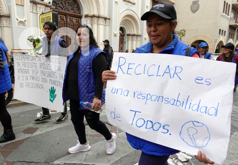 CUENCA-DIA DEL RECICLADOR EN ECUADOR