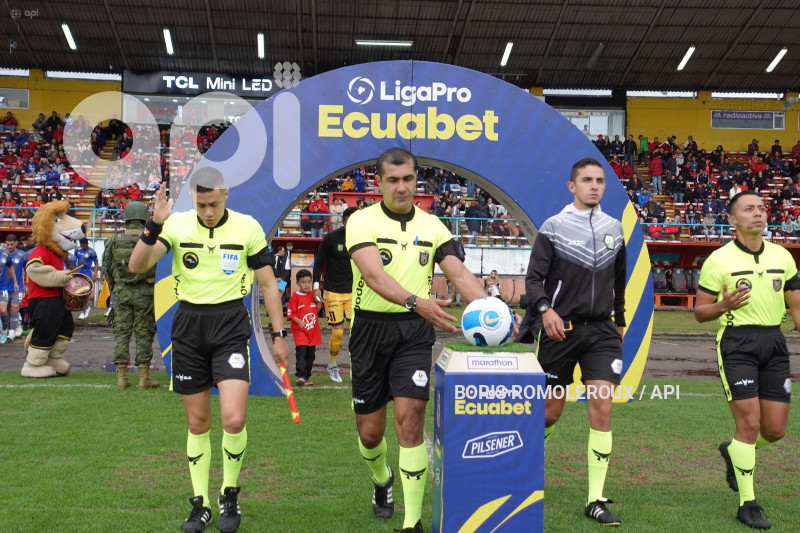FBL-LIGAPRO-CUENCA-EMELEC
