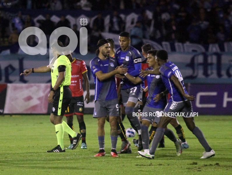 FBL-LIGAPRO-CUENCA-EMELEC