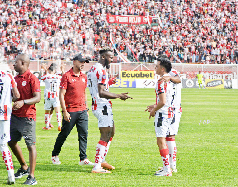 FBL-LIGA-PRO-ECUABET-TECNICO-CUMBAYA