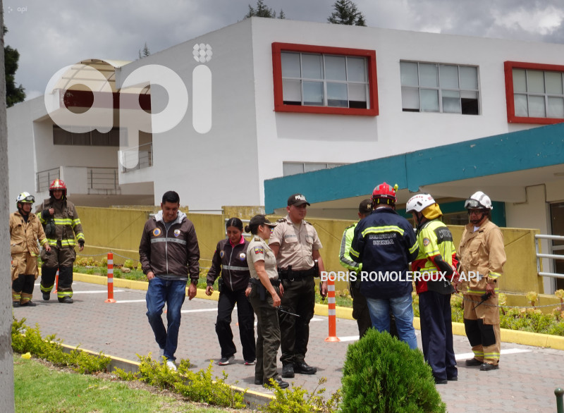 CUENCA-FALSA ALARMA DE BOMBA-MANUE J CALLE