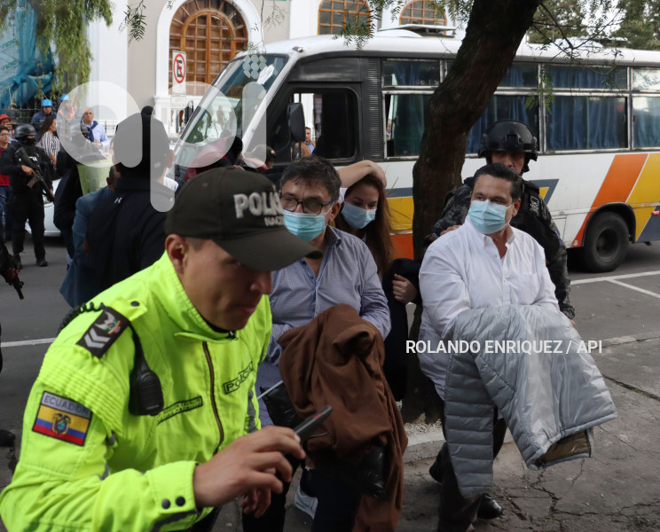 LLEGADA-FLAGRANCIA-DETENIDOS-CASO-PURGA