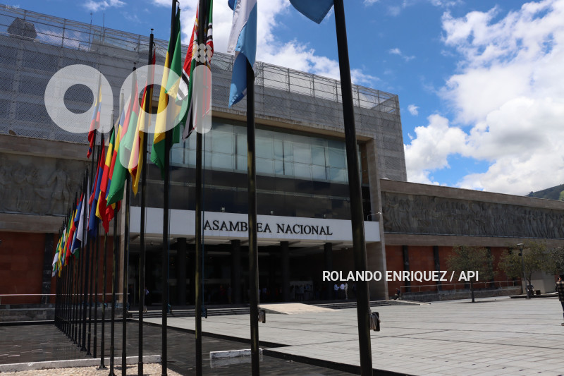 PRESUNTO-SUICIDIO-ASAMBLEA