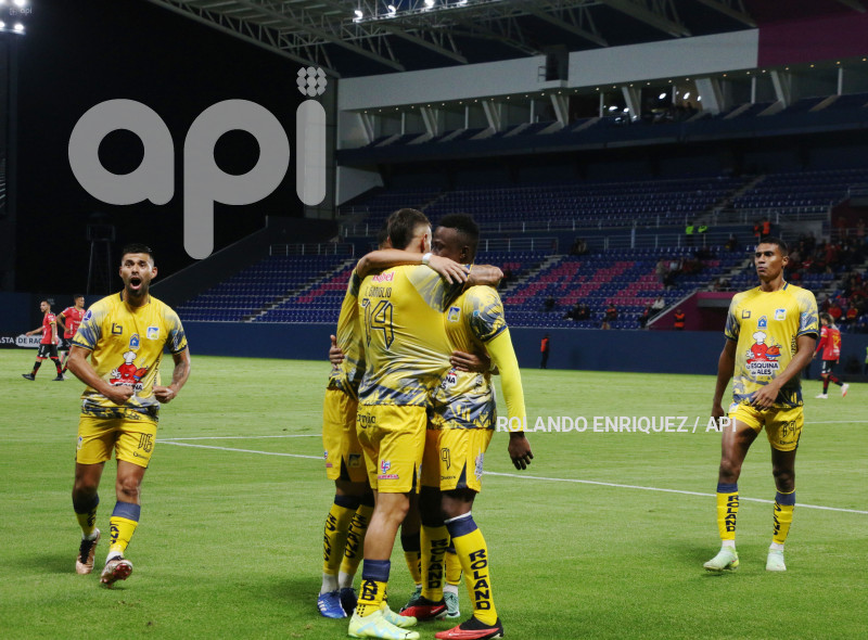FBL-SUDAMERICANA-CUENCA-DELFIN