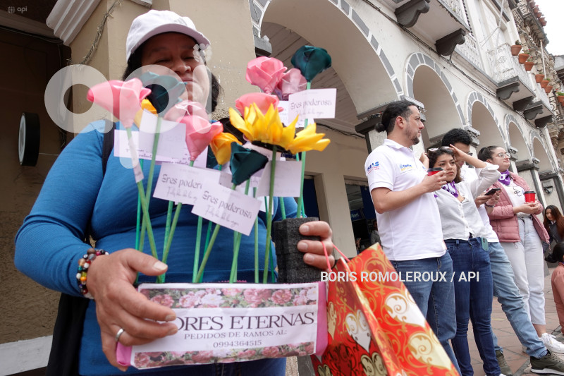 CUENCA-DIA DE LA MUJER-8 MARZO