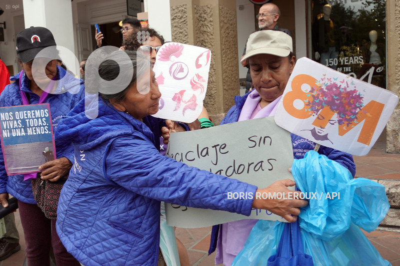 CUENCA-DIA DE LA MUJER-8 MARZO