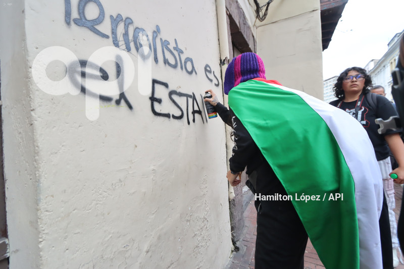 UIO-MARCHA-DIA-DE-LA-MUJER