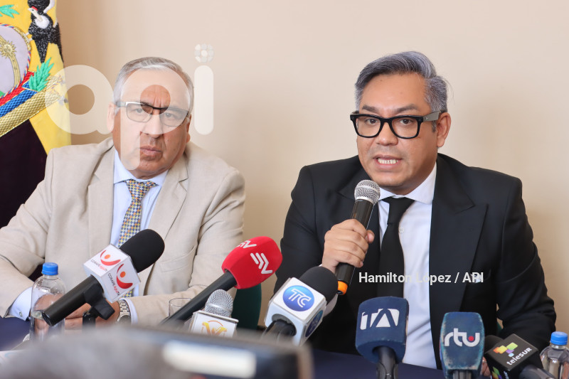 UIO-COLEGIO-ABOGADOS-CASO-PURGA
