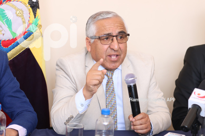 UIO-COLEGIO-ABOGADOS-CASO-PURGA