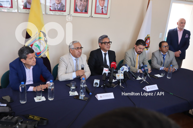 UIO-COLEGIO-ABOGADOS-CASO-PURGA