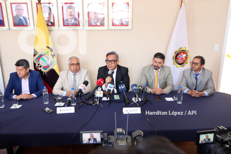 UIO-COLEGIO-ABOGADOS-CASO-PURGA