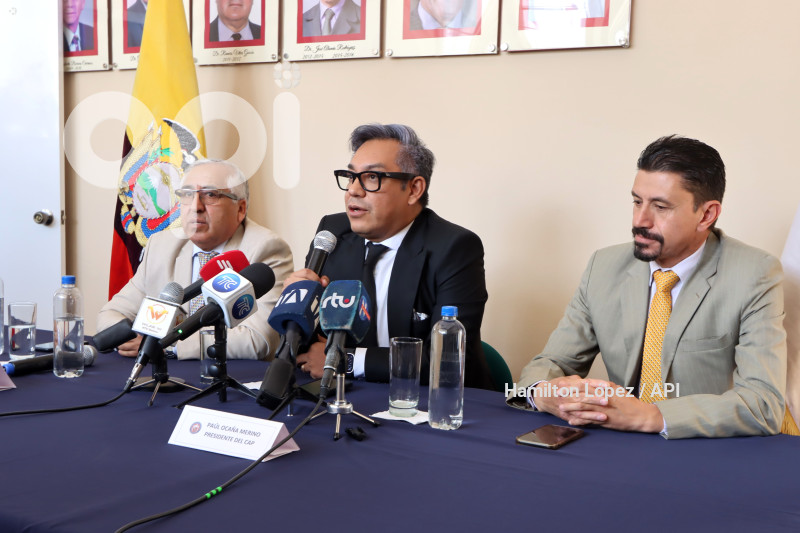 UIO-COLEGIO-ABOGADOS-CASO-PURGA