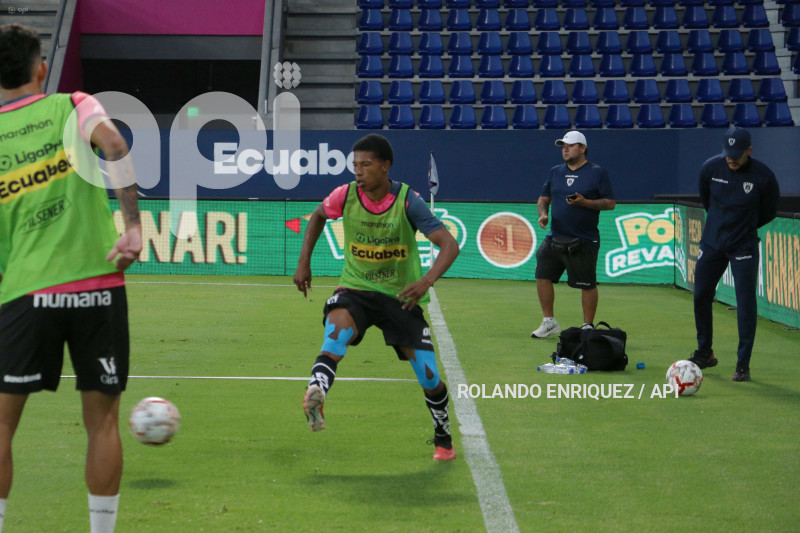 FBL-LIGAPRO-ECUABET-SERIEB-IDV-JUNIORS-VARGAS-TORRES
