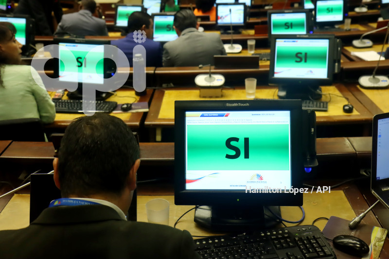 UIO-JHOANNA-ORTIZ-REFORMAS-IESS