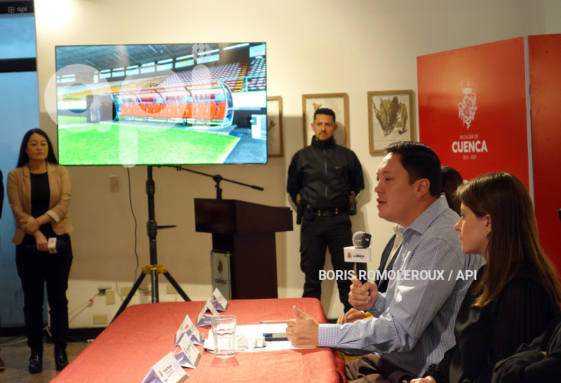 CUENCA-RUEDA PRENSA-MEJORAS ESTADIO