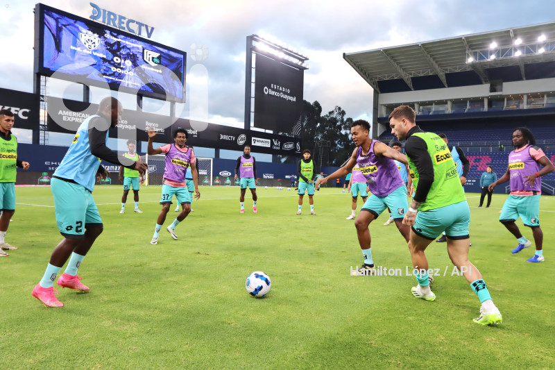 FBL-LIGA-PRO-ECUABET-INDEPENDIENTE-CUMBAYA