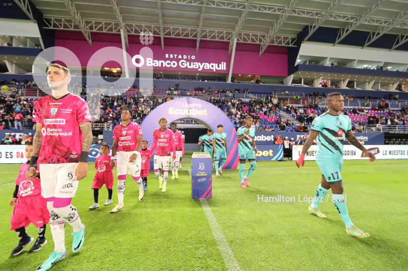 FBL-LIGA-PRO-ECUABET-INDEPENDIENTE-CUMBAYA