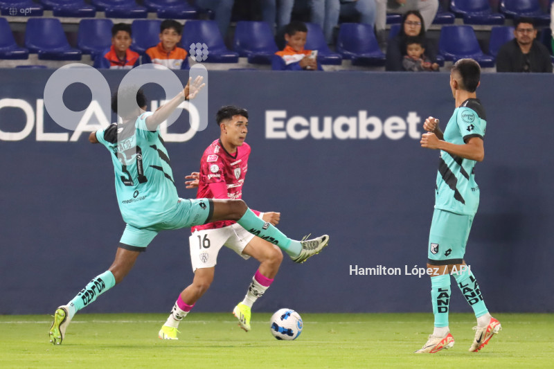 FBL-LIGA-PRO-ECUABET-INDEPENDIENTE-CUMBAYA