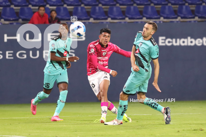 FBL-LIGA-PRO-ECUABET-INDEPENDIENTE-CUMBAYA