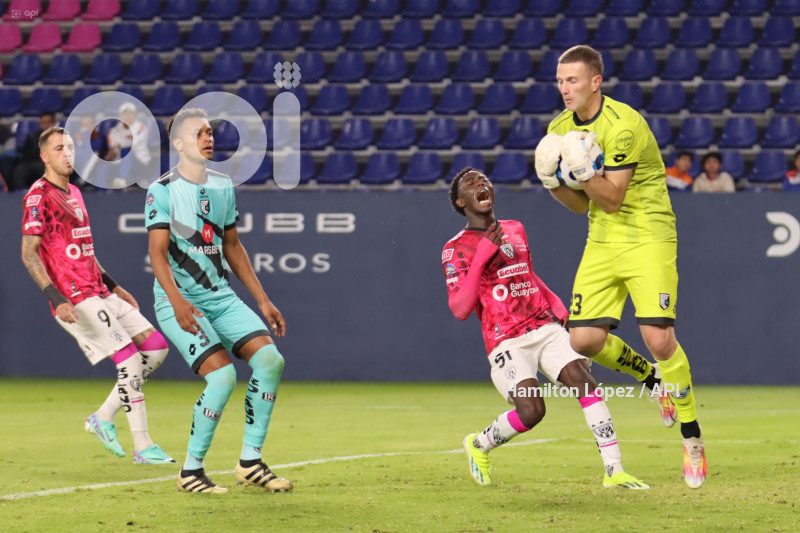 FBL-LIGA-PRO-ECUABET-INDEPENDIENTE-CUMBAYA