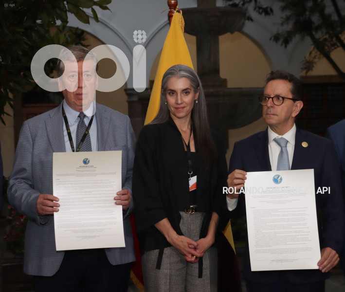 SOCIEDAD-INTERAMERICA-PRENSA-NOBOA