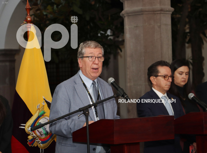 SOCIEDAD-INTERAMERICA-PRENSA-NOBOA