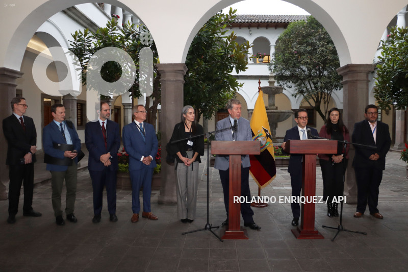 SOCIEDAD-INTERAMERICA-PRENSA-NOBOA