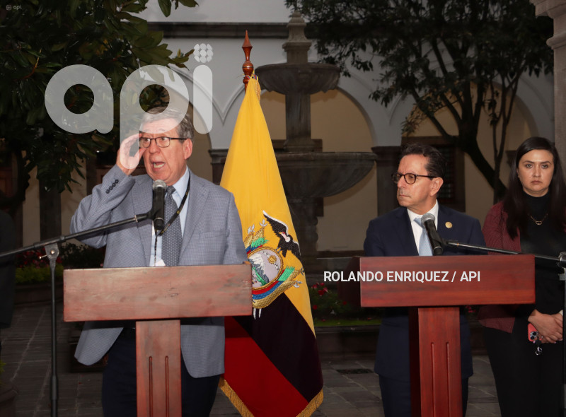 SOCIEDAD-INTERAMERICA-PRENSA-NOBOA