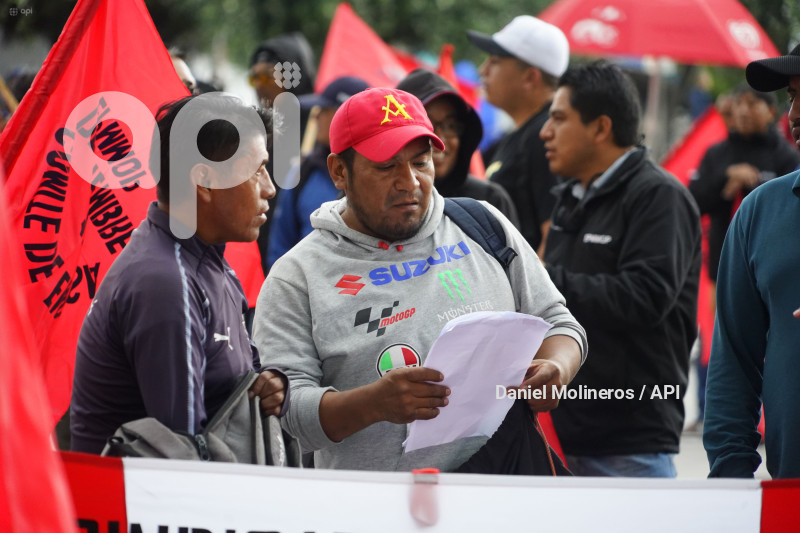 PLANTON EMPLEADOS MUNICIPALES