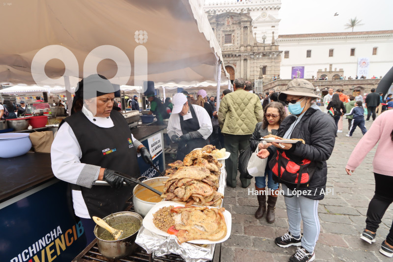 UIO-FERIA-PRODUCTIVA