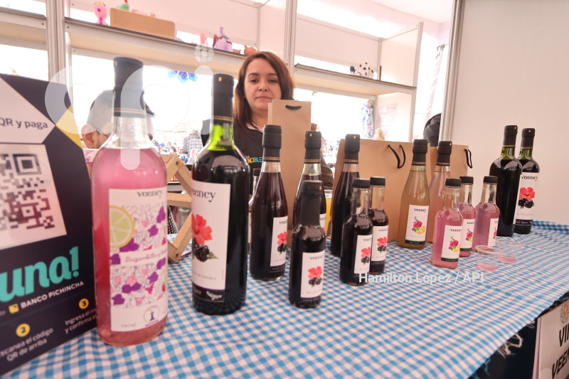 UIO-FERIA-PRODUCTIVA