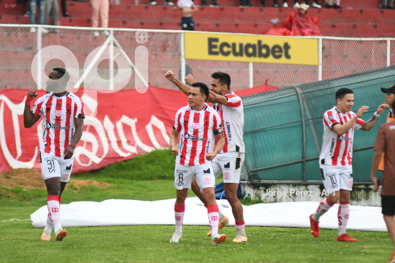 FBL-LIGAPRO-ECUABET-TECNICO-MACARA-