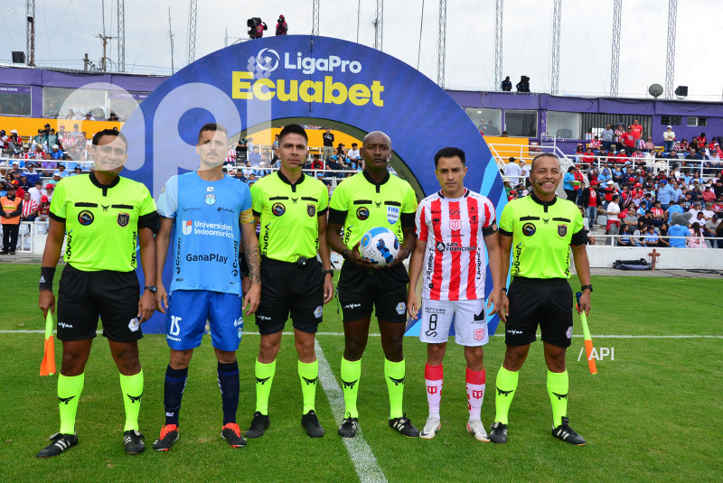 FBL-LIGAPRO-ECUABET-TECNICO-MACARA-