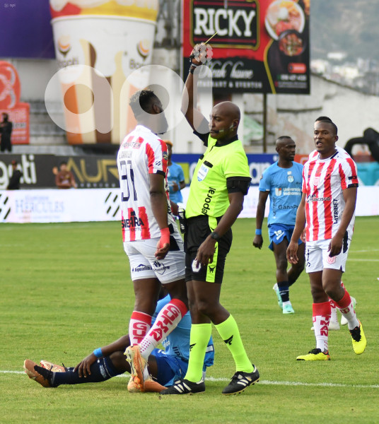 FBL-LIGAPRO-ECUABET-TECNICO-MACARA-