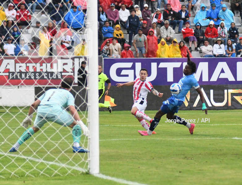 FBL-LIGAPRO-ECUABET-TECNICO-MACARA-