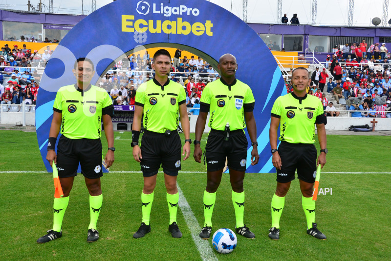 FBL-LIGAPRO-ECUABET-TECNICO-MACARA-