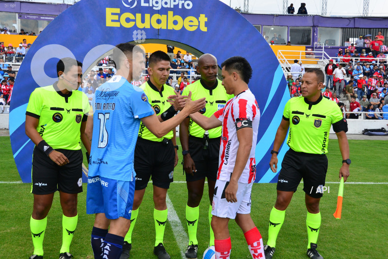 FBL-LIGAPRO-ECUABET-TECNICO-MACARA-