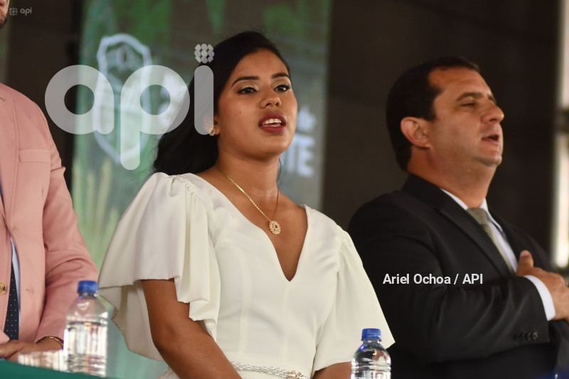 SAN VICENTE-ALCALDESA BRIGITTE GARCIA