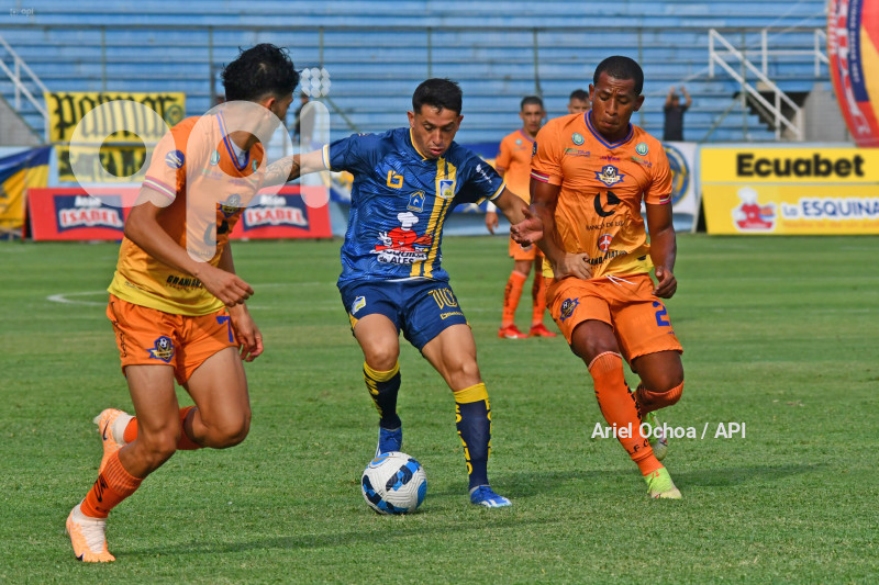FBL-LIGAPRO-DELFIN-LIBERTAD