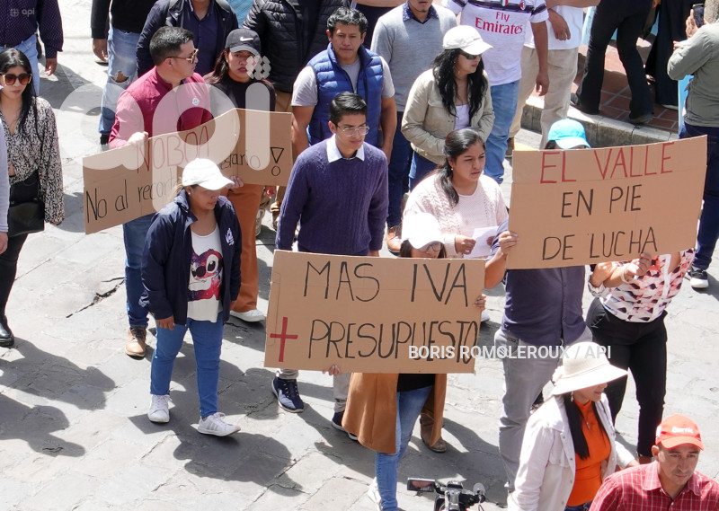 CUENCA-MARCHA CONAGOPARE-GAD PARROQUIALES