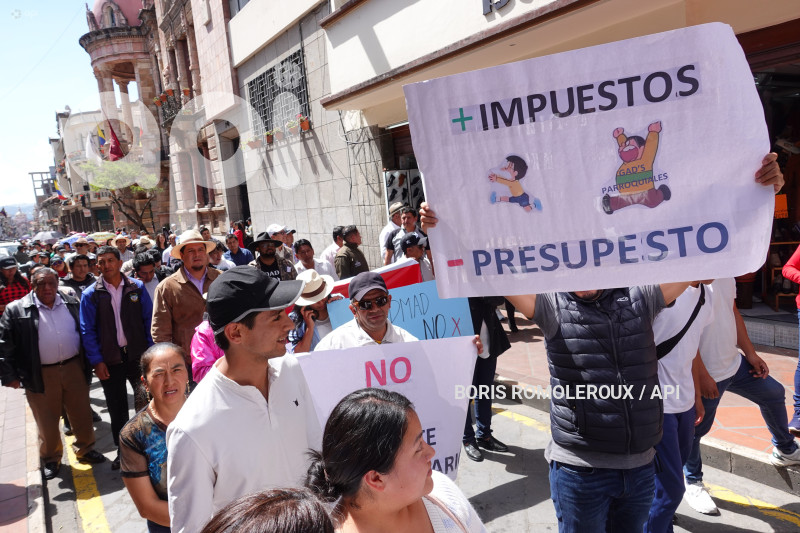 CUENCA-MARCHA CONAGOPARE-GAD PARROQUIALES