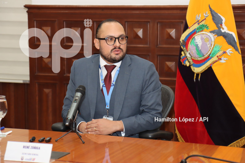 UIO-VICEPRESIDENCIA-CONTRATOS-LABORALES