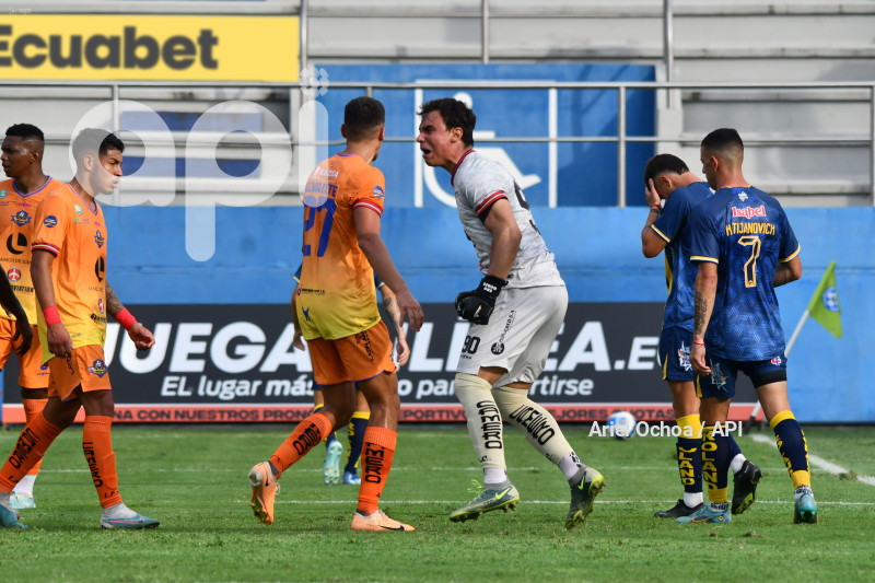 FBL-LIGAPRO-DELFIN-LIBERTAD