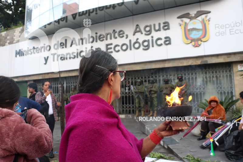 PROTESTAS-ANTIMINERAS-MIN-AMBIENTE
