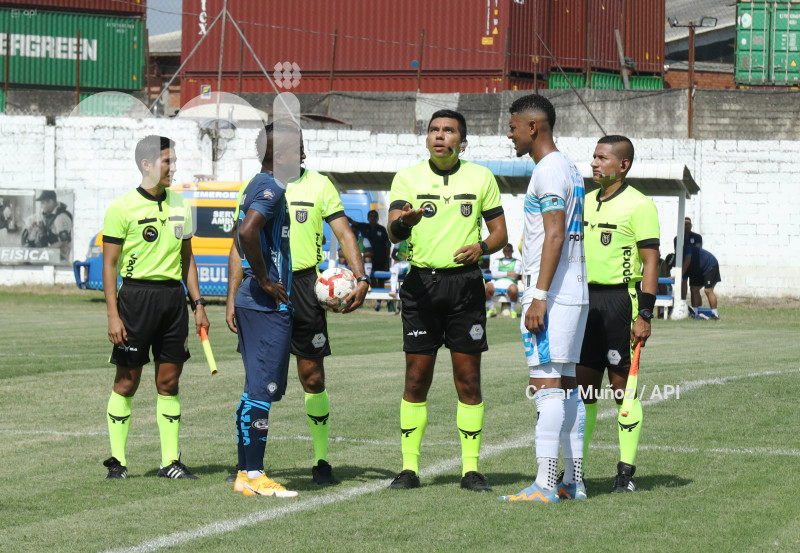 FBL-SERIE B-9 OCTUBRE-GUAYAQUIl CITY